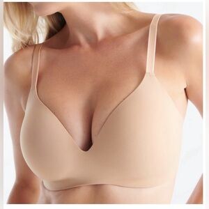 NWT Knix WingWoman Bra In Warm Sand. Size 3